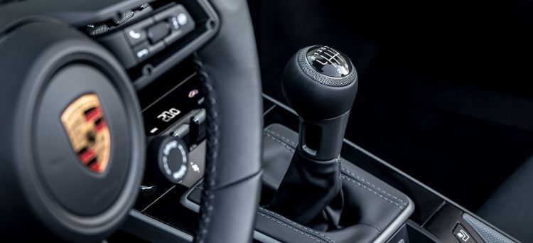 Porsche 992 Manual P Porsche 992 Manual P