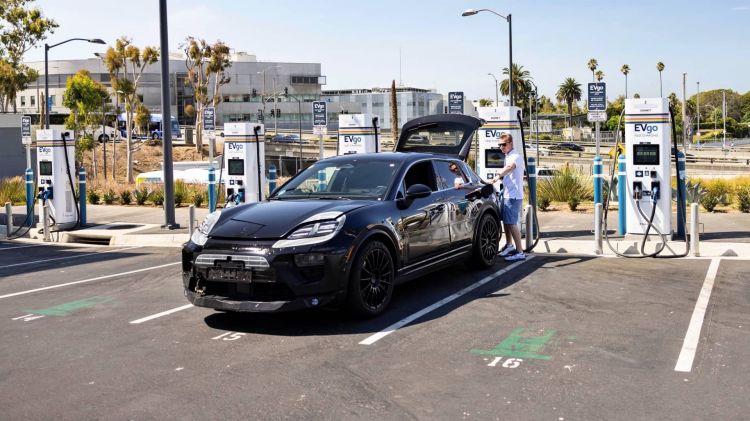 Porsche Macan Electric Platform Ppe 2023 09