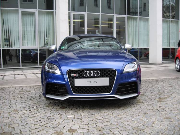 Audi TT-RS, precio orientativo e imágenes de su presentación Audi TT-RS, precio orientativo e imágenes de su presentación