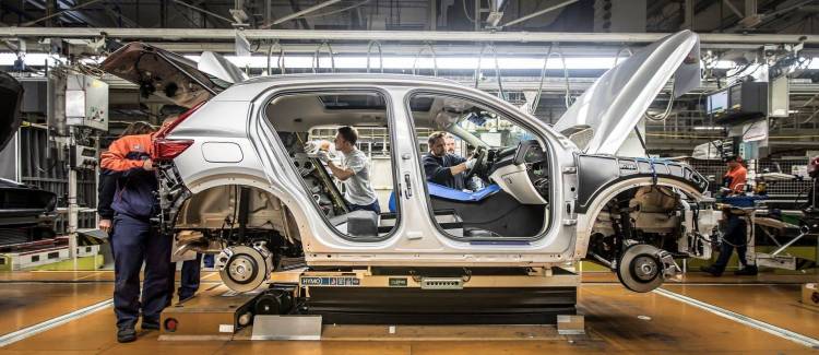 Pre-production of the new Volvo XC40 in the manufacturing plant in Ghent Pre-production of the new Volvo XC40 in the manufacturing plant in Ghent