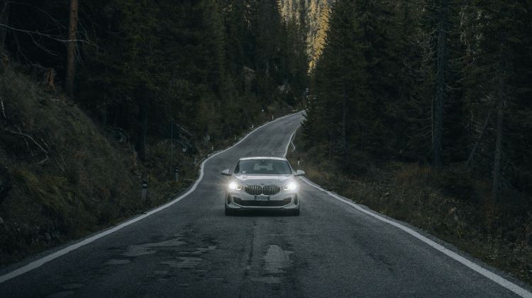 What Are Road Lights 1