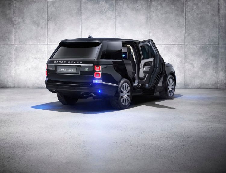 Range Rover Sentinel 2019 12