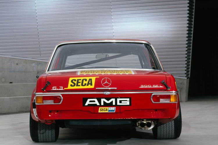 Red Pig Mercedes Amg  03