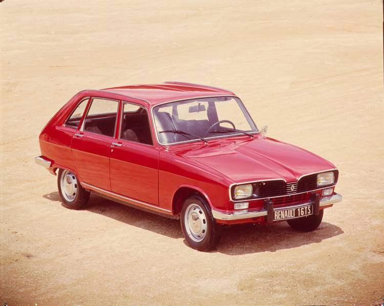 renault-16-05-1440px