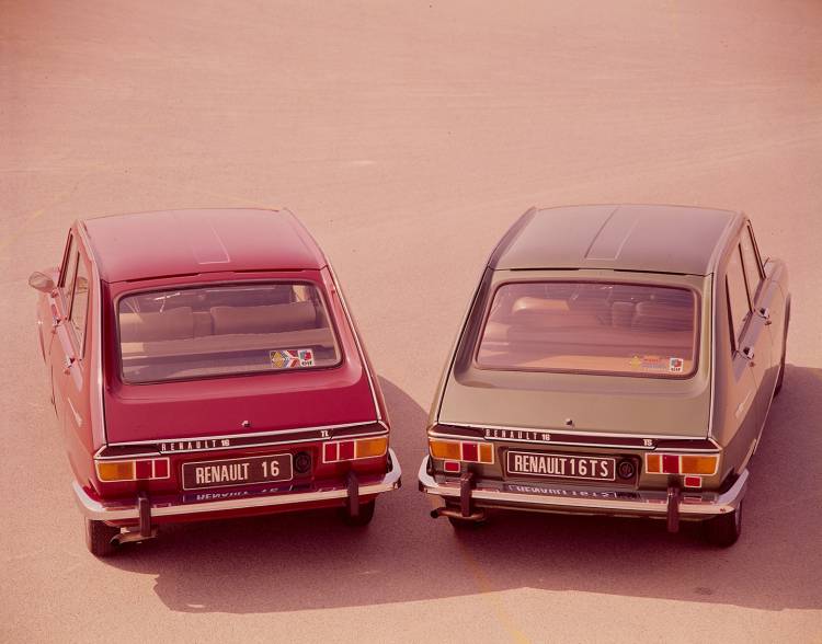 renault-16-09-1440px