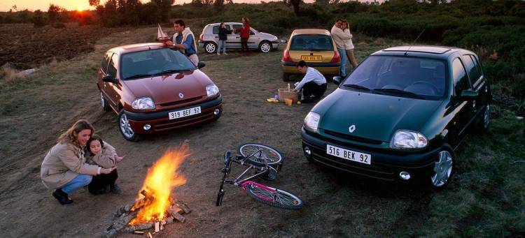 Renault-Clio-P Renault-Clio-P