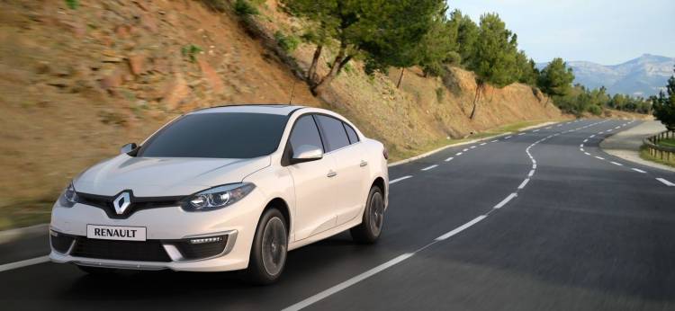 renault-fluence-gt2-portada