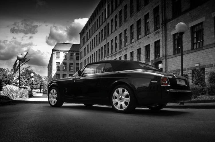Rolls-Royce Phantom Drophead Coupé por Project Kahn Rolls-Royce Phantom Drophead Coupé por Project Kahn