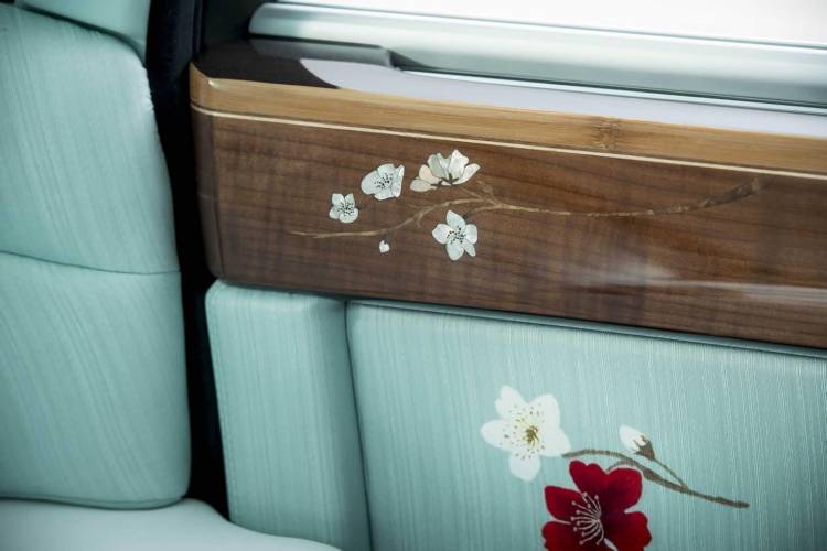 rolls-royce-phantom-serenity-040315-14