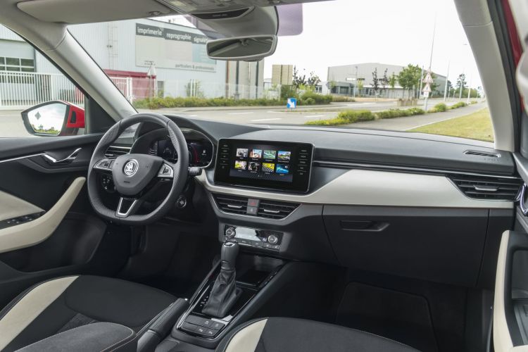 Skoda Kamiq Offer July 2021 06 Interior Driving Position