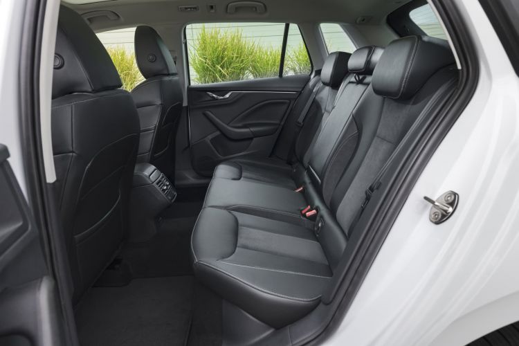 Skoda Kamiq Offer July 2021 08 Interior Rear Seats Seat
