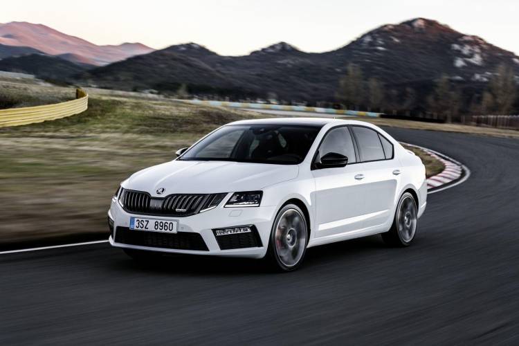 skoda-octavia-rs-2017-3