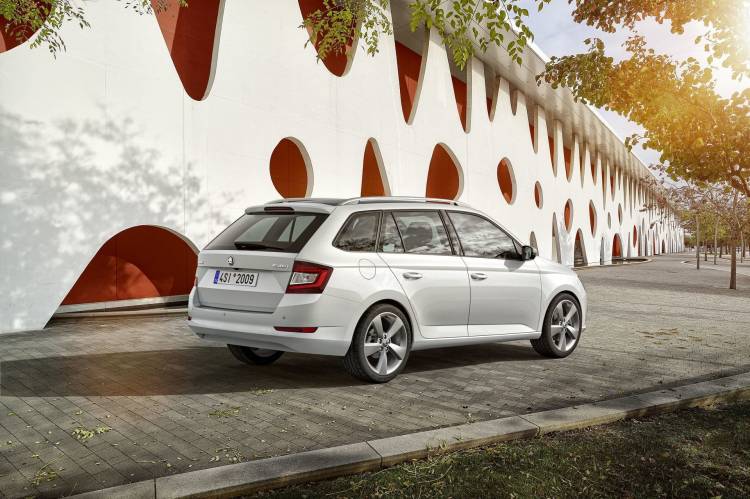 skoda_fabia_2018_4