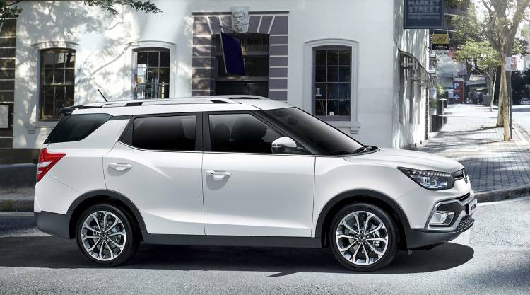 ssangyong-tivoli-xlv-2016-01 ssangyong-tivoli-xlv-2016-01