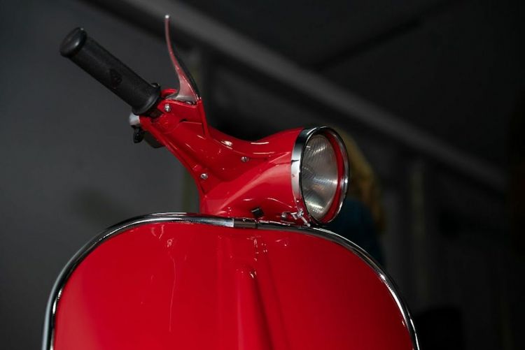 Auction Classic Vespa 10