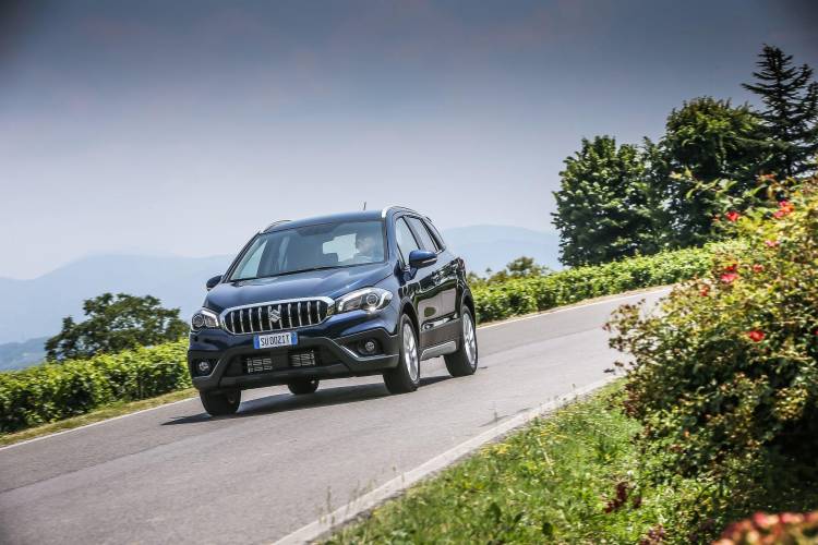 suzuki-s-cross-2017-10