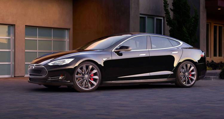tesla-autopilot-parking-2015-05-1440px