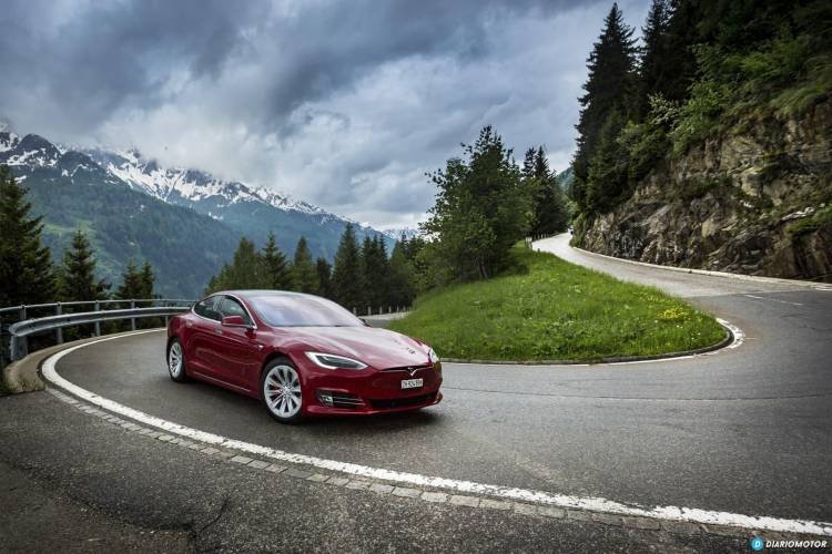 tesla-gran-ruta-suiza-0718-014-mdm_750x.jpg