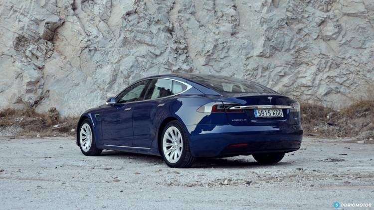 tesla-model-s-75d-prueba-1117-017-mdm_750x.jpg