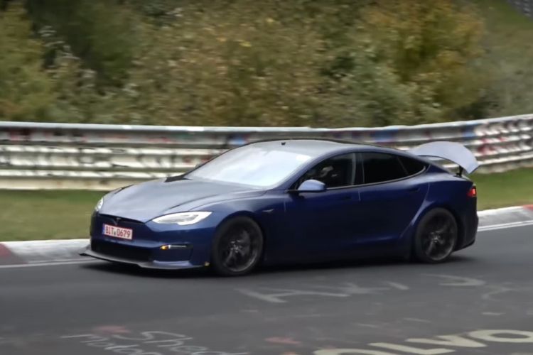Tesla Model S Plaid Nurburgring Aerofreno 01