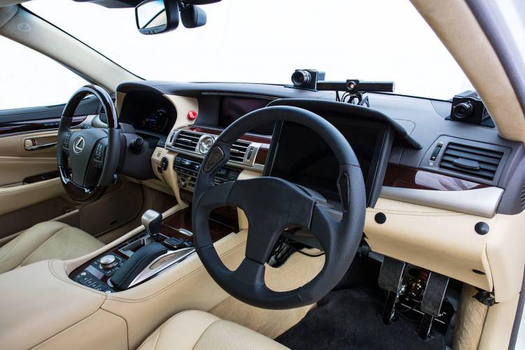 toyota-chofer-guardian-15_750x.jpg