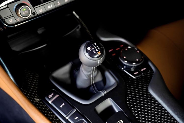 toyota-gr-supra-cambio-manual-prueba-37-629d1847c01bb_750x.jpg