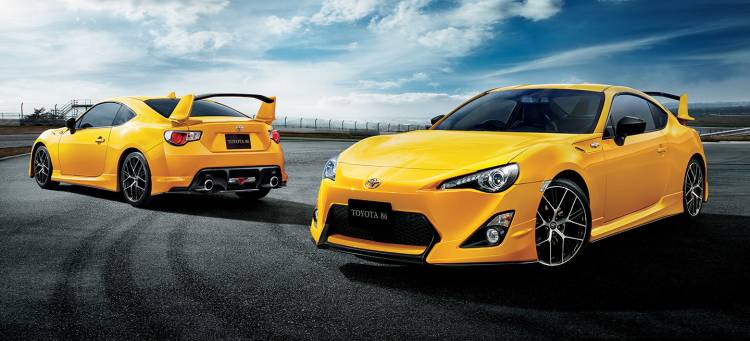 toyota-gt86-2015-yellow-edition-02-1440px toyota-gt86-2015-yellow-edition-02-1440px