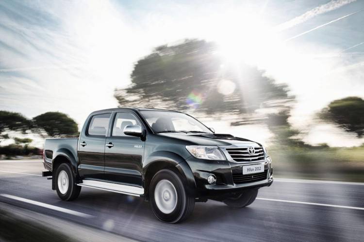 toyota-hilux-2012-1 toyota-hilux-2012-1