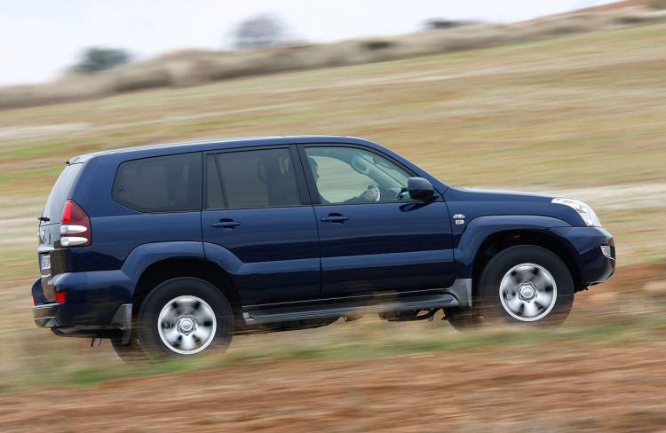 Toyota Land Cruiser R-Edition Toyota Land Cruiser R-Edition