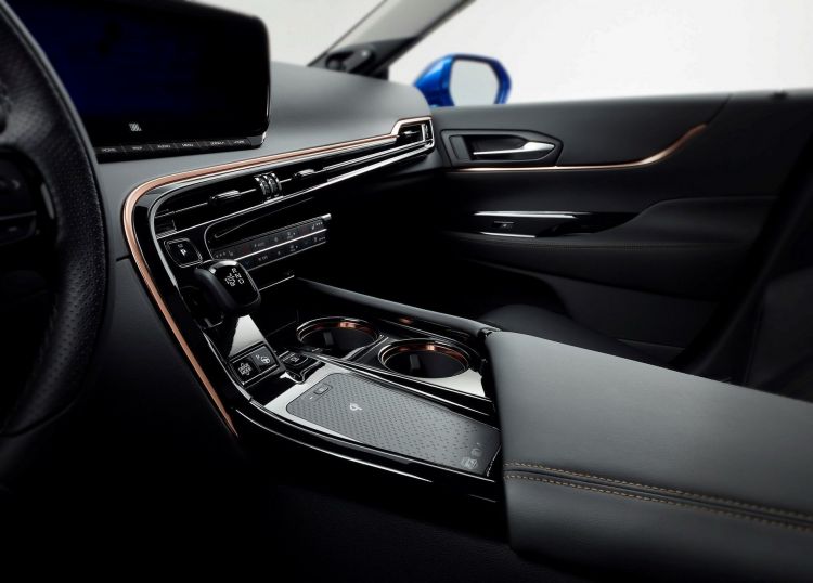 toyota-mirai-2020-2_750x.jpg