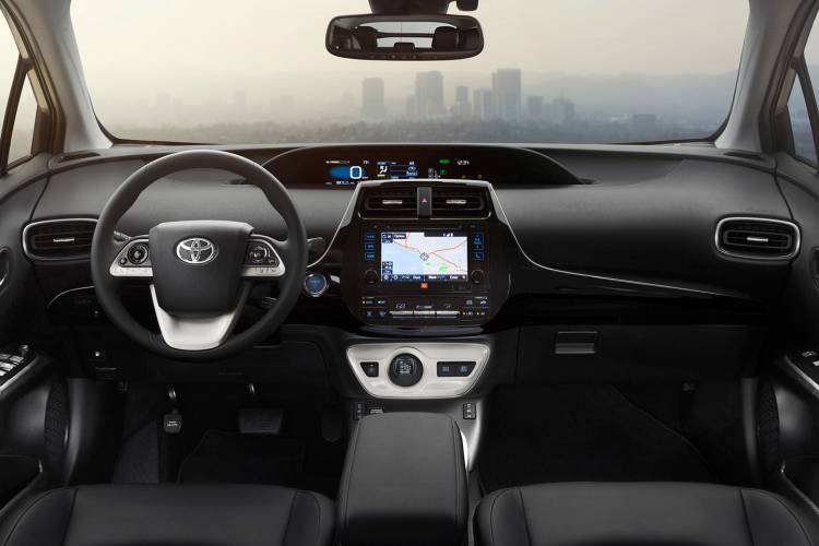 toyota-prius-2016-03