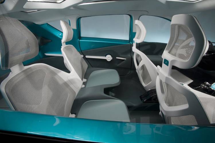 toyota-prius-c-concept-dm-27 toyota-prius-c-concept-dm-27