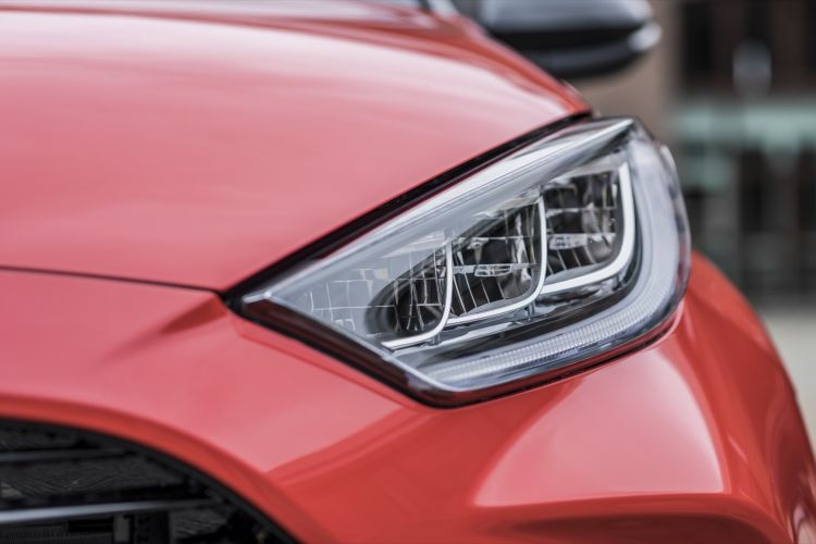 Toyota Yaris 2020 Prueba Detalles Rojo 11