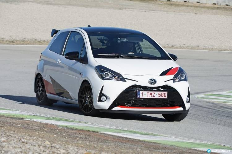 toyota-yaris-grmn-0118-007-mdm toyota-yaris-grmn-0118-007-mdm
