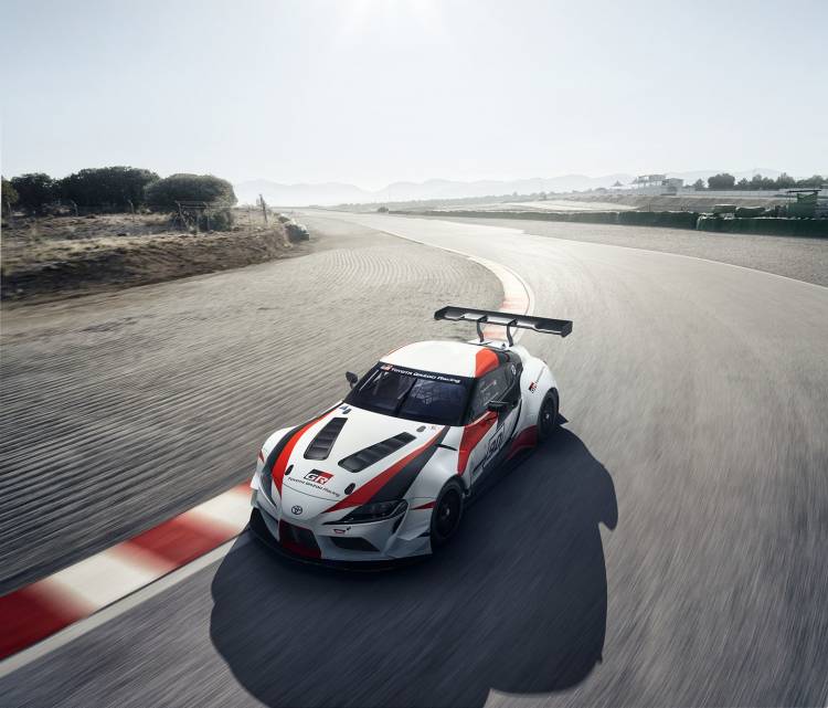 toyota_supra_concept_2018_19