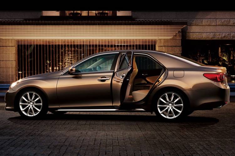 Toyota Mark X Toyota Mark X
