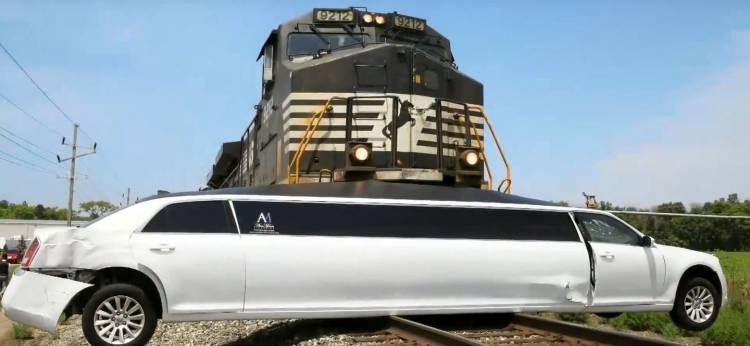 tren´-limusina tren´-limusina