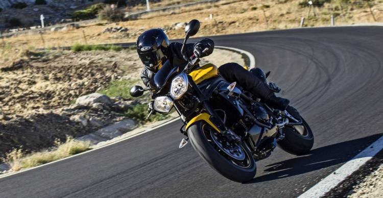 triumph-speed-94-4-1440px triumph-speed-94-4-1440px