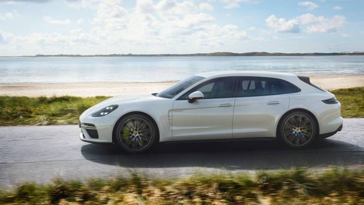 turbo-s-e-hybrid-sport-turismo-dm-8 turbo-s-e-hybrid-sport-turismo-dm-8