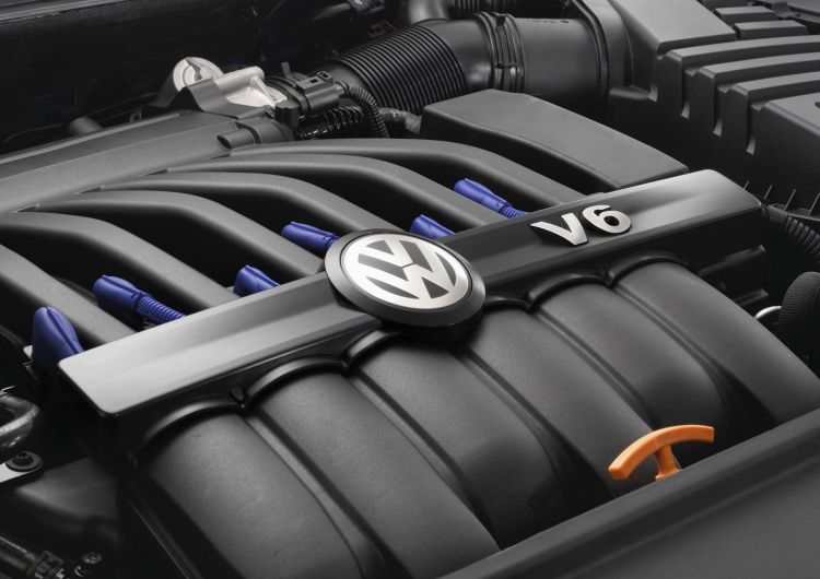 Volkswagen Golf R32 Motor V6 2021 007 Volkswagen Golf R32 Motor V6 2021 007