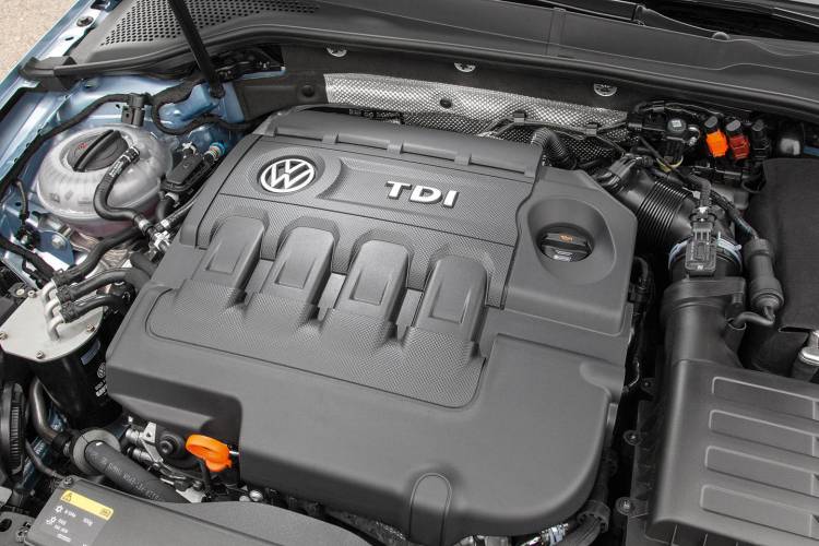 volkswagen-golf-tdi-revision-emisiones-02 volkswagen-golf-tdi-revision-emisiones-02