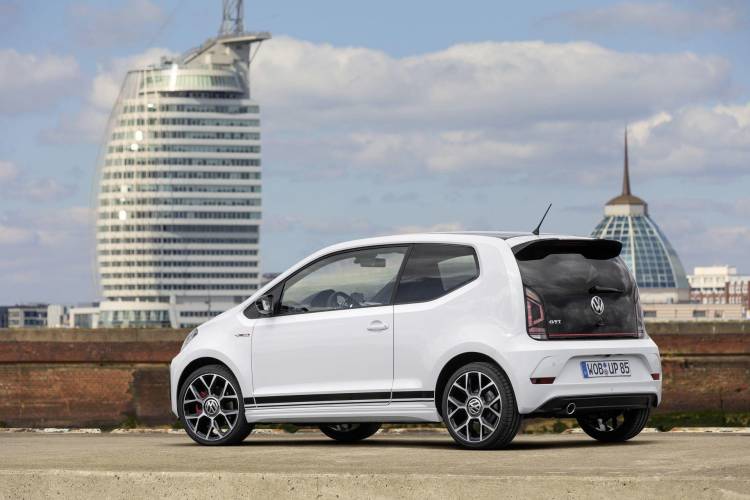 volkswagen-up-gti-2017-6