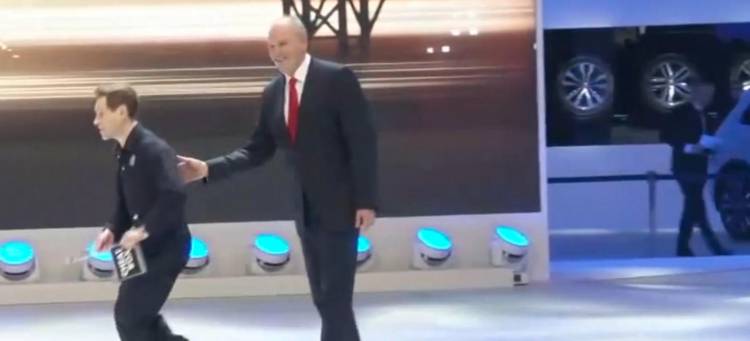 volkswagen-video-comico-salon-ginebra volkswagen-video-comico-salon-ginebra