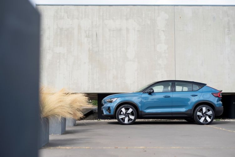 Volvo C40 Recharge, Fjord Blue