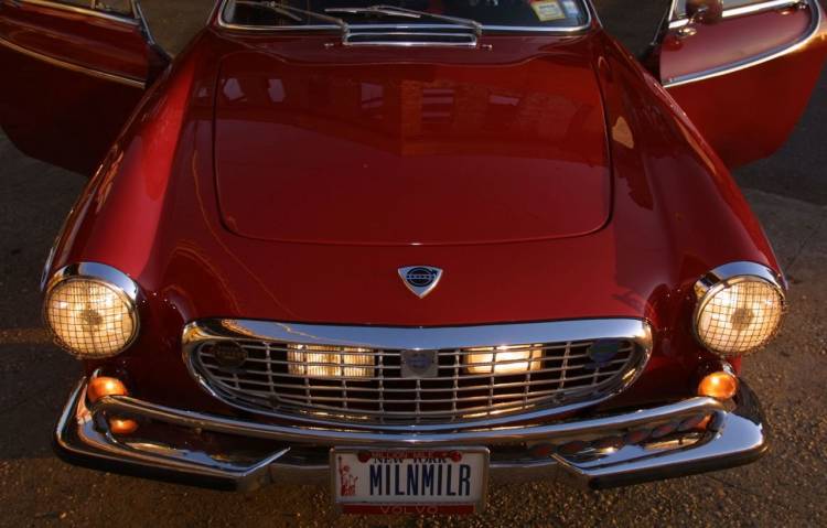 volvo-p1800s-five-million-miles-1 volvo-p1800s-five-million-miles-1