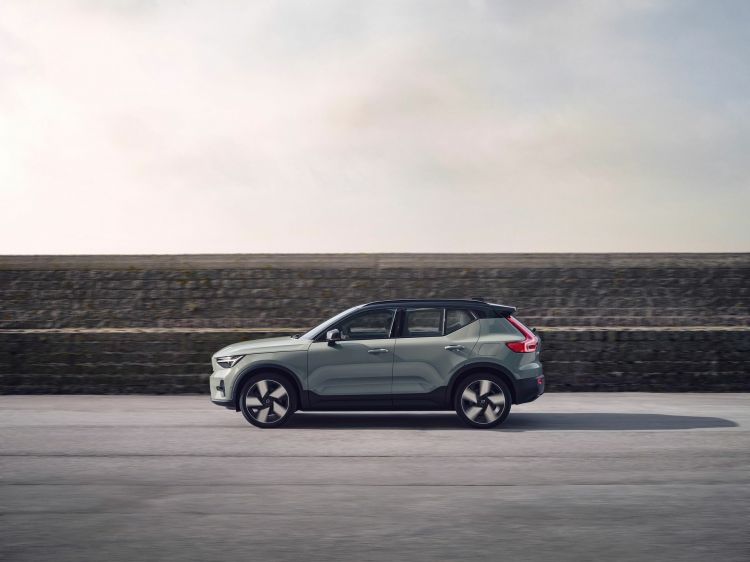 Xc40 Recharge Twin, Sage Green Xc40 Recharge Twin, Sage Green