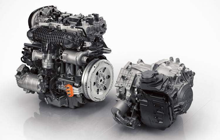 volvo-xc90-t8-02-1440px