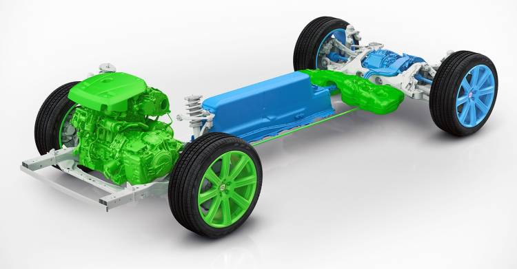 volvo-xc90-t8-15-1440px