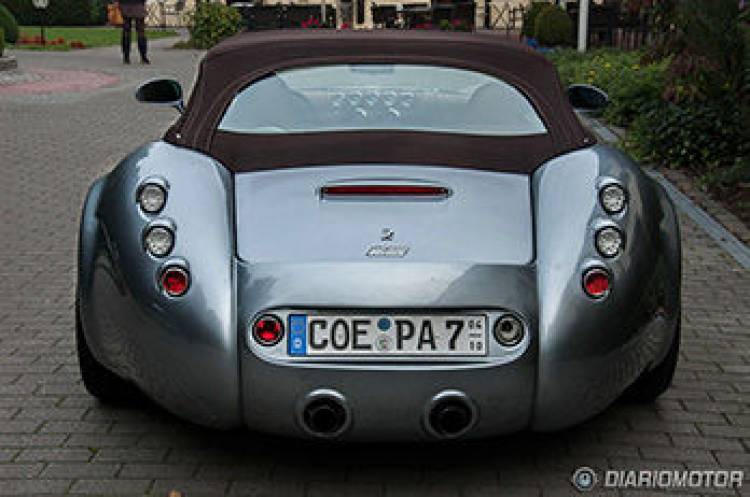 wiesmann-visita-07-dm-348px_750x.jpg