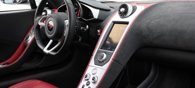 12c_vs_r8_15